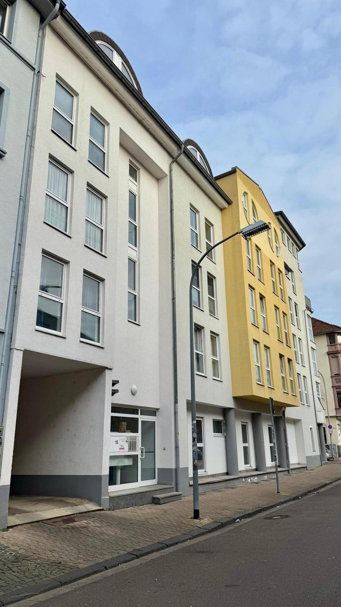 Zentrumnah Inklusive Parkplatz Jungle-Suite By Rentigo - Ruheoase Im Herzen Von Saarbruecken! Esterno foto